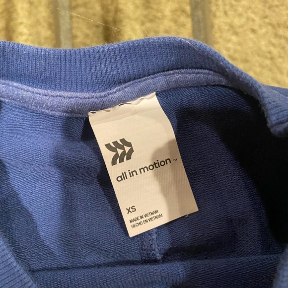 Target sweater - Picture 3 of 3